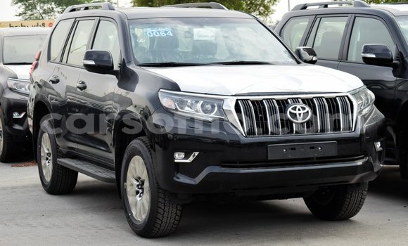 Sayi Imported Toyota Land Cruiser Black Mota in Import - Dubai a Maseru Sayi Imported Toyota Land Cruiser Black Mota in Import - Dubai a Maseru