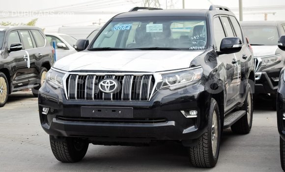 Sayi Imported Toyota Land Cruiser Black Mota in Import - Dubai a Maseru Sayi Imported Toyota Land Cruiser Black Mota in Import - Dubai a Maseru
