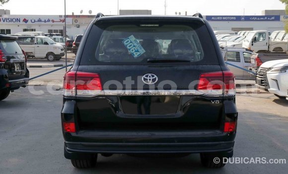 اشتري Imported Toyota Land Cruiser Black سيارة في Import - Dubai في Maseru اشتري Imported Toyota Land Cruiser Black سيارة في Import - Dubai في Maseru