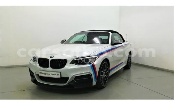 Sayi Na hannu BMW M2 White Mota in Maputsoa a Leribe Sayi Na hannu BMW M2 White Mota in Maputsoa a Leribe
