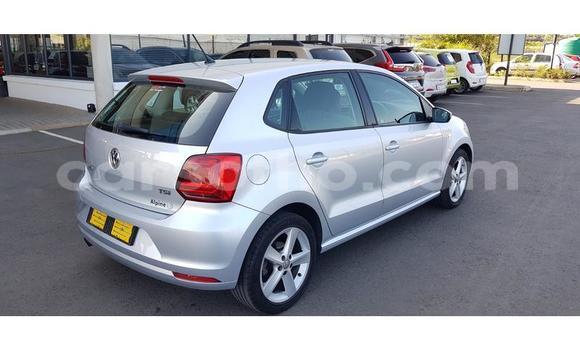 Sayi Na hannu Volkswagen Polo Silver Mota in Maseru a Maseru Sayi Na hannu Volkswagen Polo Silver Mota in Maseru a Maseru