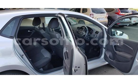Sayi Na hannu Volkswagen Polo Silver Mota in Maseru a Maseru Sayi Na hannu Volkswagen Polo Silver Mota in Maseru a Maseru