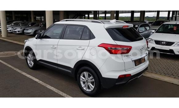 Sayi Na hannu Hyundai Creta White Mota in Maseru a Maseru Sayi Na hannu Hyundai Creta White Mota in Maseru a Maseru