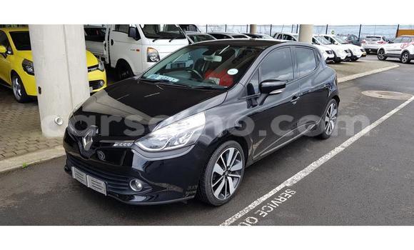 Sayi Na hannu Renault Clio Black Mota in Maseru a Maseru Sayi Na hannu Renault Clio Black Mota in Maseru a Maseru