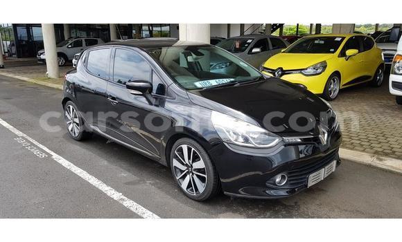 Sayi Na hannu Renault Clio Black Mota in Maseru a Maseru Sayi Na hannu Renault Clio Black Mota in Maseru a Maseru