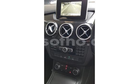 Acheter Occasion Voiture Mercedes-Benz B-klasse Gris à Maseru, Maseru Acheter Occasion Voiture Mercedes-Benz B-klasse Gris à Maseru, Maseru