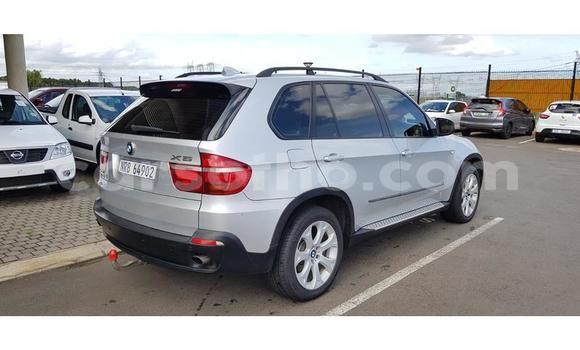 Sayi Na hannu BMW X5 Silver Mota in Maseru a Maseru Sayi Na hannu BMW X5 Silver Mota in Maseru a Maseru