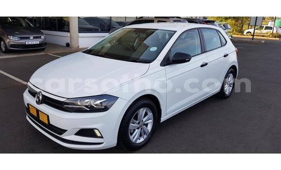 Acheter Occasion Voiture Volkswagen Polo Blanc à Maseru, Maseru Acheter Occasion Voiture Volkswagen Polo Blanc à Maseru, Maseru