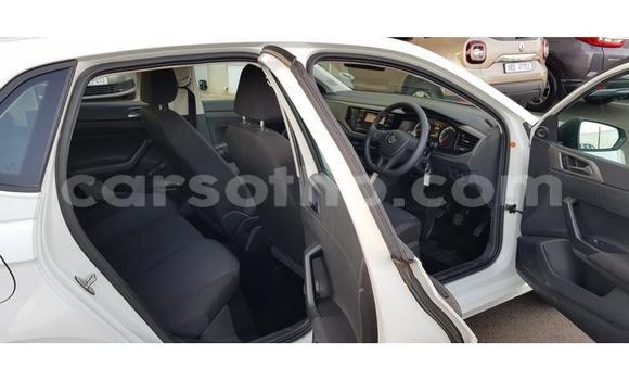 Acheter Occasion Voiture Volkswagen Polo Blanc à Maseru, Maseru Acheter Occasion Voiture Volkswagen Polo Blanc à Maseru, Maseru
