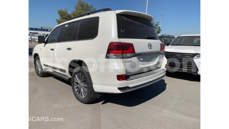 Big with watermark toyota land cruiser maseru import dubai 15293