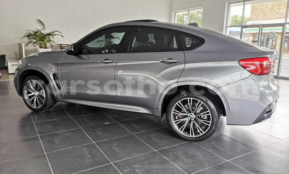 Acheter Occasion Voiture BMW X6 M Gris à Hlotse, Leribe Acheter Occasion Voiture BMW X6 M Gris à Hlotse, Leribe