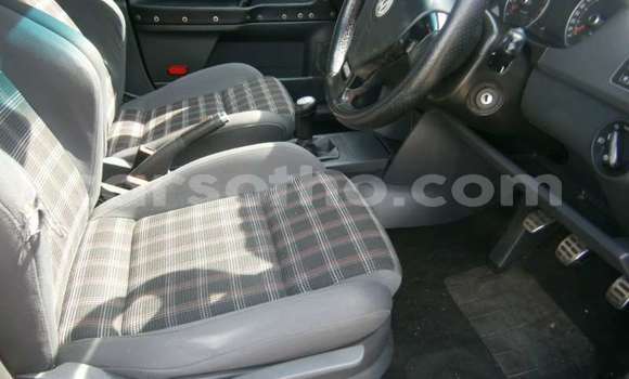 Sayi Na hannu Volkswagen Polo Silver Mota in Maseru a Maseru Sayi Na hannu Volkswagen Polo Silver Mota in Maseru a Maseru