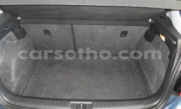 Buy Used Volkswagen Polo Blue Car in Maputsoa in Leribe Buy Used Volkswagen Polo Blue Car in Maputsoa in Leribe