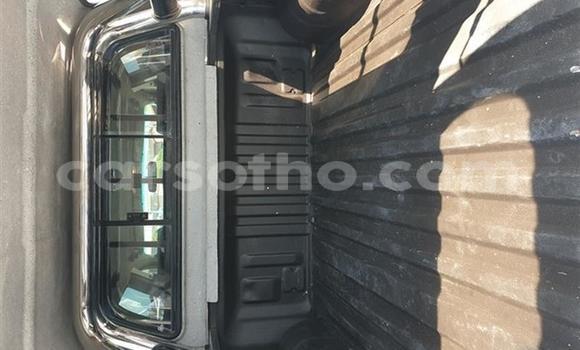 Sayi Na hannu Toyota Hilux Silver Mota in Maseru a Maseru Sayi Na hannu Toyota Hilux Silver Mota in Maseru a Maseru