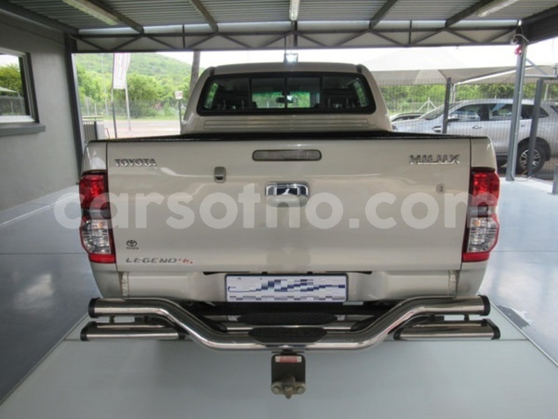 Big with watermark toyota hilux leribe maputsoa 15315