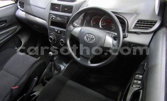Sayi Na hannu Toyota Avanza White Mota in Roma a Maseru Sayi Na hannu Toyota Avanza White Mota in Roma a Maseru