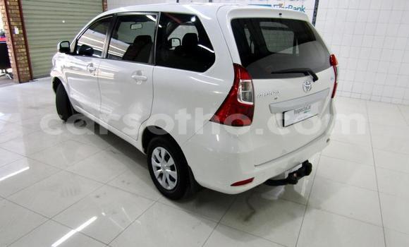 Sayi Na hannu Toyota Avanza White Mota in Roma a Maseru Sayi Na hannu Toyota Avanza White Mota in Roma a Maseru