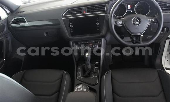 Acheter Occasion Voiture Volkswagen Tiguan Blanc à Butha Buthe, Butha-Buthe Acheter Occasion Voiture Volkswagen Tiguan Blanc à Butha Buthe, Butha-Buthe