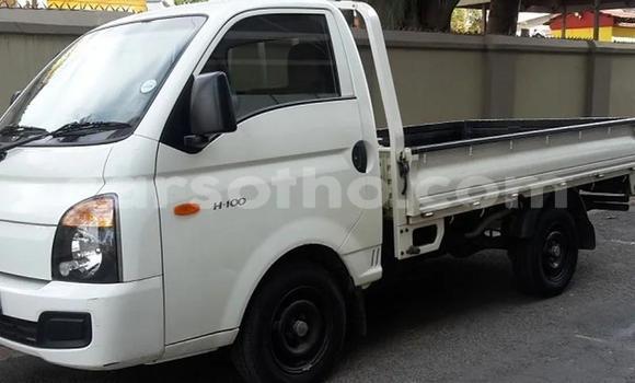اشتري مستعمل Hyundai H1 White سيارة في Maputsoa في Leribe اشتري مستعمل Hyundai H1 White سيارة في Maputsoa في Leribe