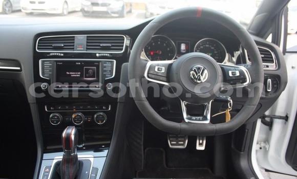 اشتري مستعمل Volkswagen Golf GTI White سيارة في Roma في Maseru اشتري مستعمل Volkswagen Golf GTI White سيارة في Roma في Maseru