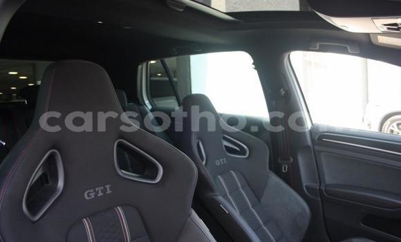 اشتري مستعمل Volkswagen Golf GTI White سيارة في Roma في Maseru اشتري مستعمل Volkswagen Golf GTI White سيارة في Roma في Maseru