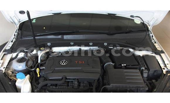 اشتري مستعمل Volkswagen Golf GTI White سيارة في Roma في Maseru اشتري مستعمل Volkswagen Golf GTI White سيارة في Roma في Maseru