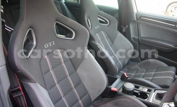 اشتري مستعمل Volkswagen Golf GTI White سيارة في Roma في Maseru اشتري مستعمل Volkswagen Golf GTI White سيارة في Roma في Maseru