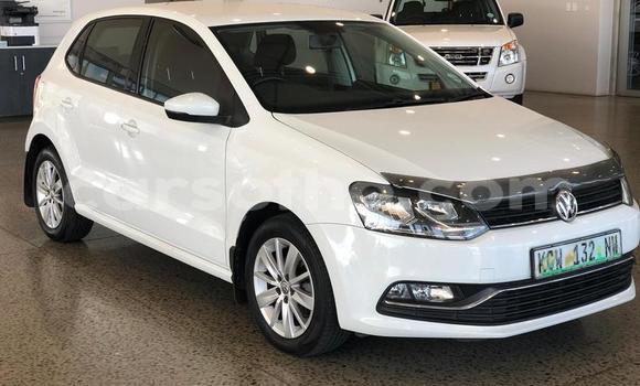 Acheter Occasion Voiture Volkswagen Polo Blanc à Maseru, Maseru Acheter Occasion Voiture Volkswagen Polo Blanc à Maseru, Maseru