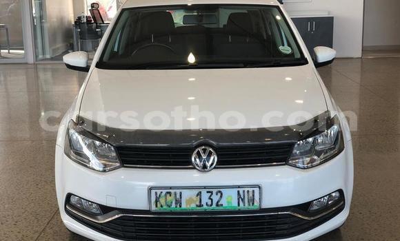 Acheter Occasion Voiture Volkswagen Polo Blanc à Maseru, Maseru Acheter Occasion Voiture Volkswagen Polo Blanc à Maseru, Maseru
