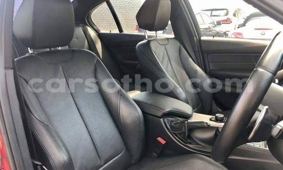 Acheter Occasion Voiture BMW 3–Series Rouge à Butha–Buthe, Thaba-Tseka Acheter Occasion Voiture BMW 3–Series Rouge à Butha–Buthe, Thaba-Tseka