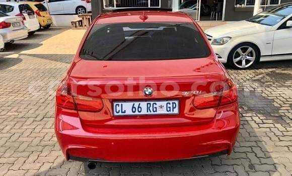 Acheter Occasion Voiture BMW 3–Series Rouge à Butha–Buthe, Thaba-Tseka Acheter Occasion Voiture BMW 3–Series Rouge à Butha–Buthe, Thaba-Tseka