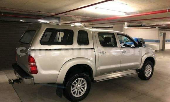 Acheter Occasion Voiture Toyota Hilux Gris à Butha Buthe, Butha-Buthe Acheter Occasion Voiture Toyota Hilux Gris à Butha Buthe, Butha-Buthe