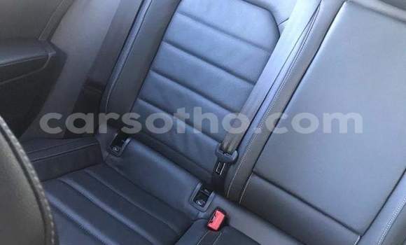اشتري مستعمل Volkswagen Golf R Blue سيارة في Butha Buthe في Butha-Buthe اشتري مستعمل Volkswagen Golf R Blue سيارة في Butha Buthe في Butha-Buthe