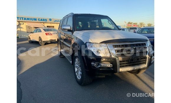 Sayi Imported Mitsubishi Pajero Black Mota in Import - Dubai a Maseru Sayi Imported Mitsubishi Pajero Black Mota in Import - Dubai a Maseru
