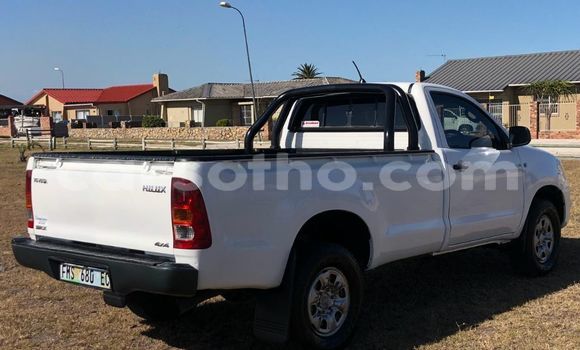 Acheter Occasion Voiture Toyota Hilux Blanc à Maseru, Maseru Acheter Occasion Voiture Toyota Hilux Blanc à Maseru, Maseru