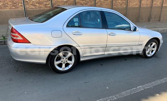 Buy Used Mercedes-Benz C–Class Silver Car in Maseru in Maseru Buy Used Mercedes-Benz C–Class Silver Car in Maseru in Maseru