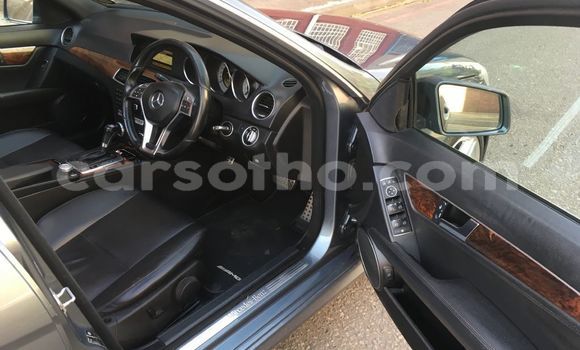 اشتري مستعمل Mercedes-Benz C–Class Black سيارة في Maseru في Maseru اشتري مستعمل Mercedes-Benz C–Class Black سيارة في Maseru في Maseru