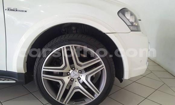 اشتري مستعمل Mercedes-Benz ML–Class White سيارة في Maseru في Maseru اشتري مستعمل Mercedes-Benz ML–Class White سيارة في Maseru في Maseru