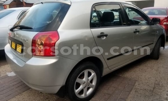 Sayi Na hannu Toyota Runx Silver Mota in Butha–Buthe a Thaba-Tseka Sayi Na hannu Toyota Runx Silver Mota in Butha–Buthe a Thaba-Tseka