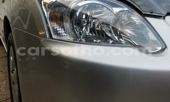 Sayi Na hannu Toyota Runx Silver Mota in Butha–Buthe a Thaba-Tseka Sayi Na hannu Toyota Runx Silver Mota in Butha–Buthe a Thaba-Tseka