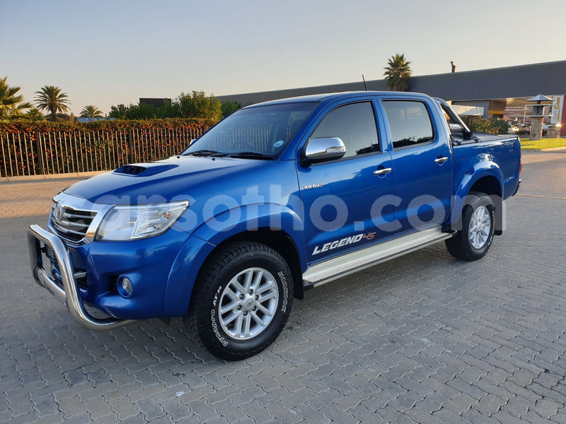 Big with watermark toyota hilux leribe hlotse 15352