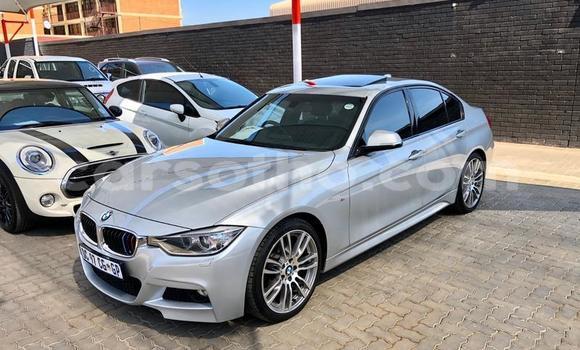 Sayi Na hannu BMW 3200 Silver Mota in Maseru a Maseru Sayi Na hannu BMW 3200 Silver Mota in Maseru a Maseru