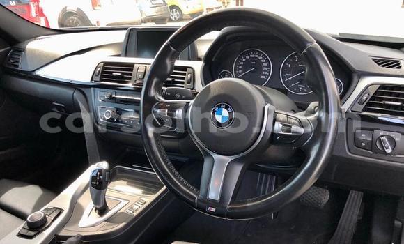 Sayi Na hannu BMW 3200 Silver Mota in Maseru a Maseru Sayi Na hannu BMW 3200 Silver Mota in Maseru a Maseru