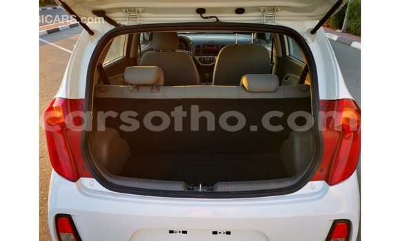 Sayi Imported Kia Picanto White Mota in Import - Dubai a Maseru Sayi Imported Kia Picanto White Mota in Import - Dubai a Maseru