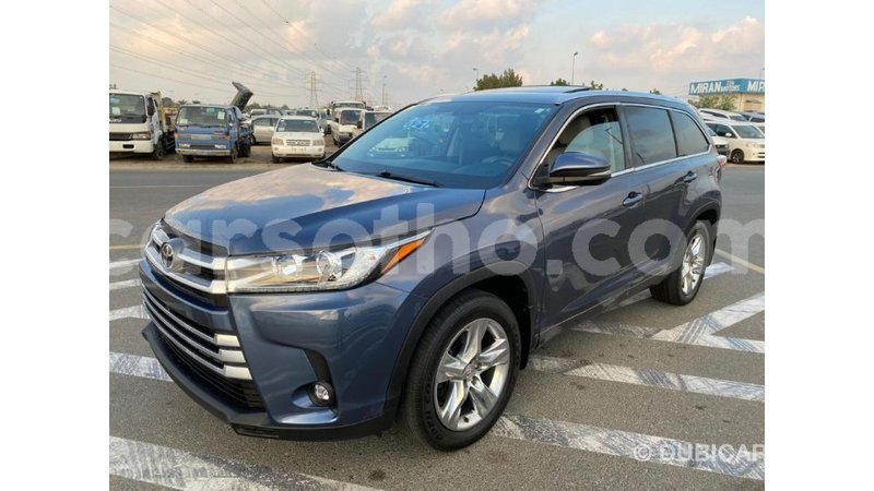 Big with watermark toyota highlander maseru import dubai 15369