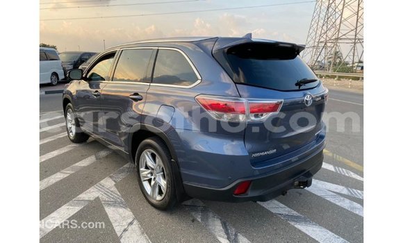 Buy Import Toyota Highlander Blue Car in Import - Dubai in Maseru Buy Import Toyota Highlander Blue Car in Import - Dubai in Maseru