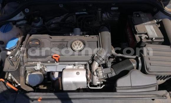 Sayi Na hannu Volkswagen Jetta White Mota in Roma a Maseru Sayi Na hannu Volkswagen Jetta White Mota in Roma a Maseru