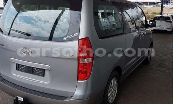 Acheter Occasion Voiture Hyundai H1 Autre à Maseru, Maseru Acheter Occasion Voiture Hyundai H1 Autre à Maseru, Maseru