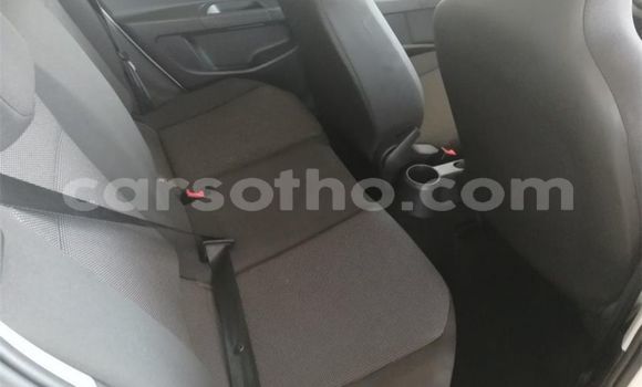 اشتري مستعمل Volkswagen up! Green سيارة في Maseru في Maseru اشتري مستعمل Volkswagen up! Green سيارة في Maseru في Maseru