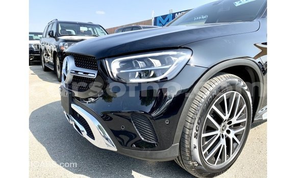 Sayi Imported Mercedes-Benz GLC Black Mota in Import - Dubai a Maseru Sayi Imported Mercedes-Benz GLC Black Mota in Import - Dubai a Maseru